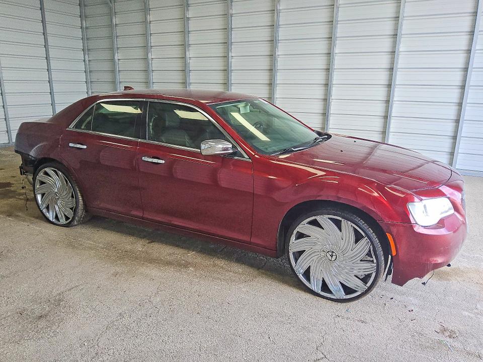 Photo 4 from auction – 2018 CHRYSLER 300 with VIN 2C3CCAEG5JH136920