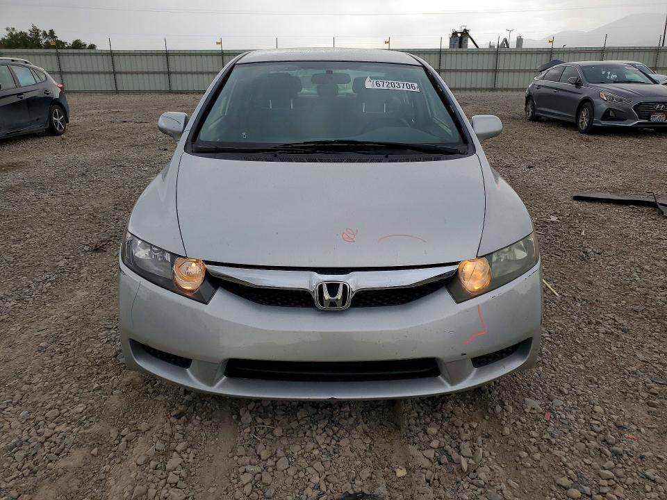 Photo 5 from auction – 2010 HONDA CIVIC with VIN 19XFA1F54AE045046
