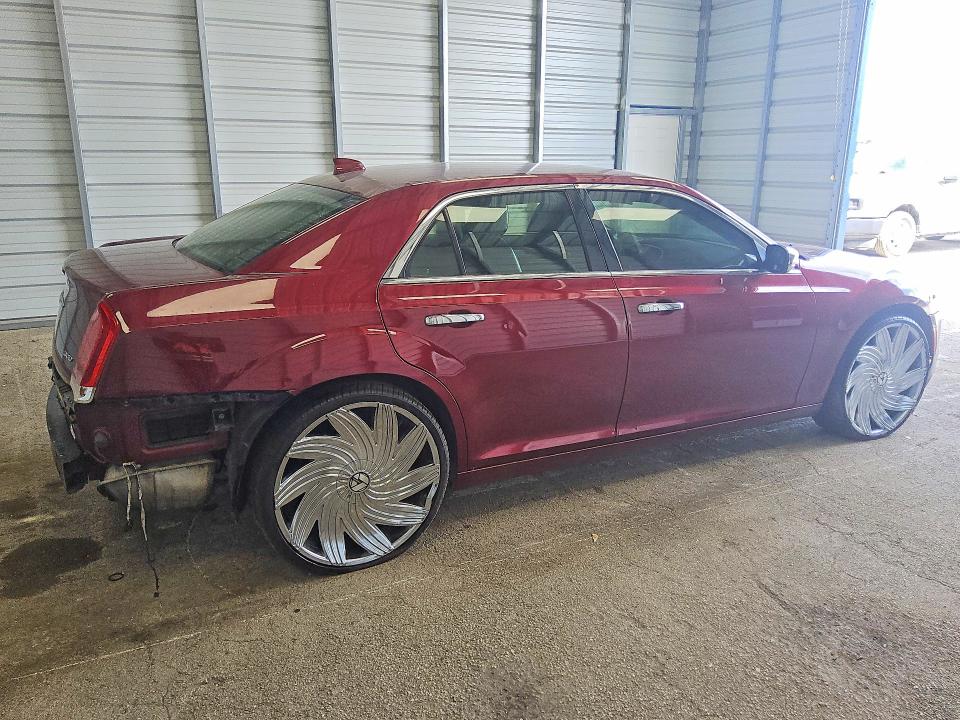 Photo 3 from auction – 2018 CHRYSLER 300 with VIN 2C3CCAEG5JH136920
