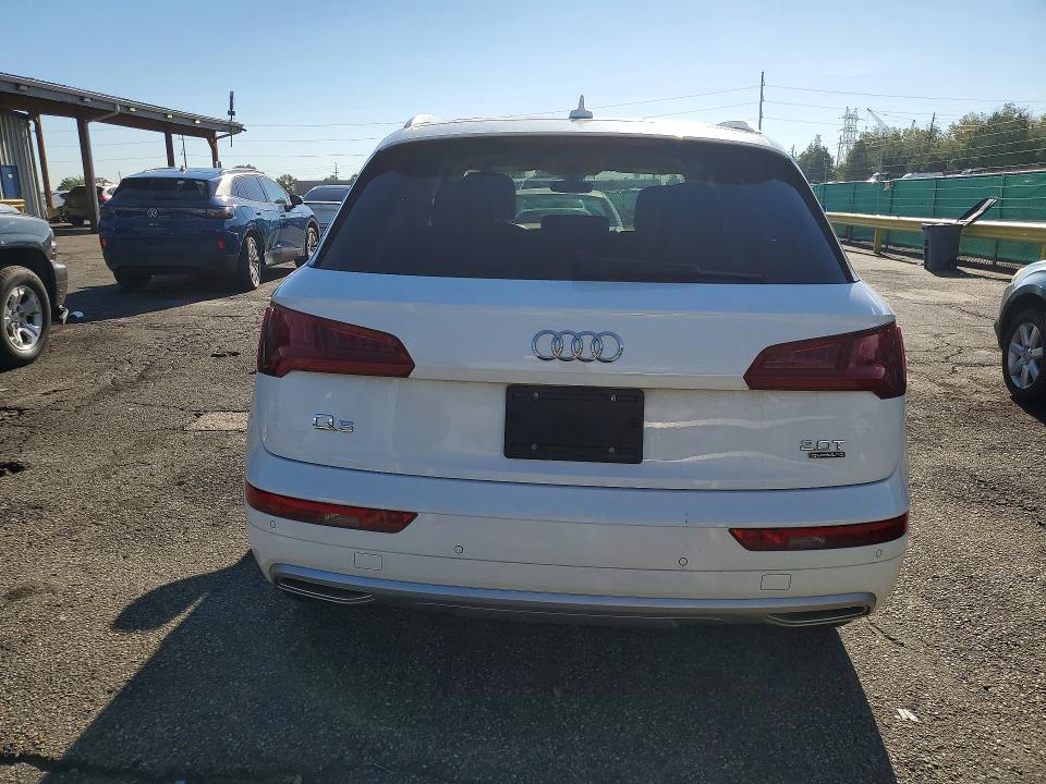 Фото 6 с аукциона – 2018 AUDI Q5 с VIN WA1BNAFY2J2010798