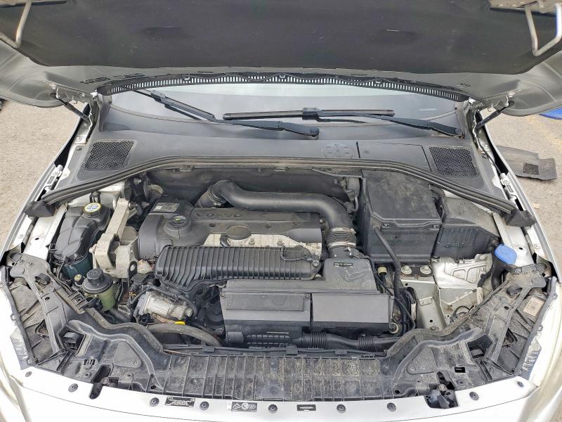 Photo 11 from auction – 2014 VOLVO S60 with VIN YV1612FS9E2290949