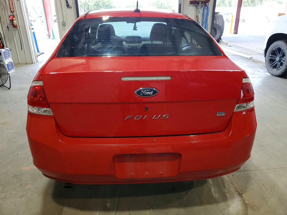 Photo 6 from auction – 2008 FORD FOCUS with VIN 1FAHP33N18W217191