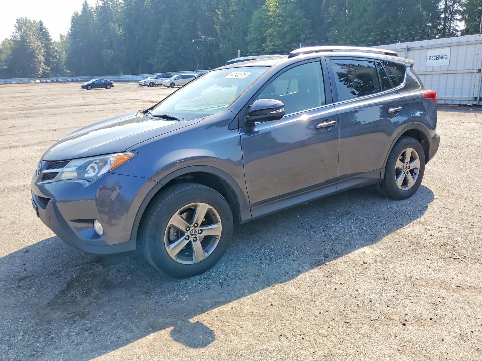 TOYOTA RAV4 2015 with VIN JTMRFREV1FD120907 - Photo from auction