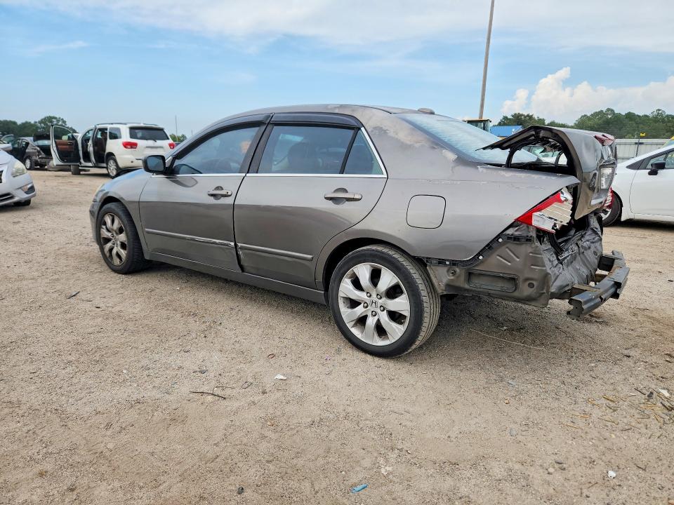 Photo 2 from auction – 2006 HONDA ACCORD with VIN 1HGCM56856A046729