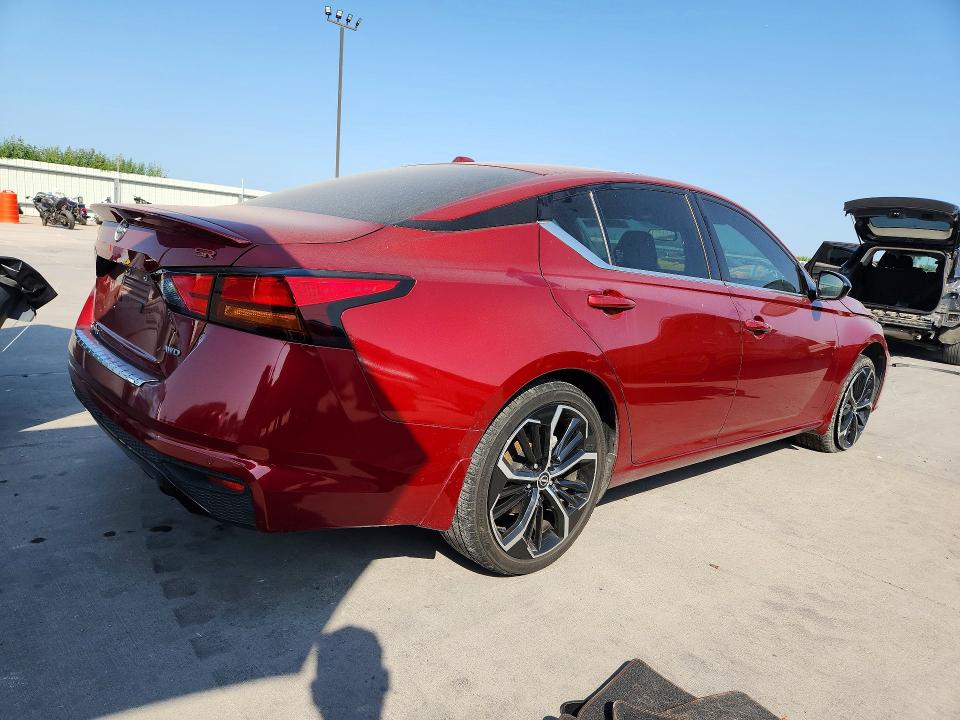 Photo 3 from auction – 2023 NISSAN ALTIMA with VIN 1N4BL4CW9PN309900