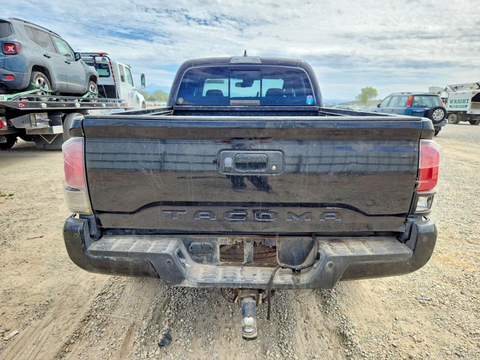 Photo 6 from auction – 2018 TOYOTA TACOMA with VIN 3TMBZ5DN8JM016527