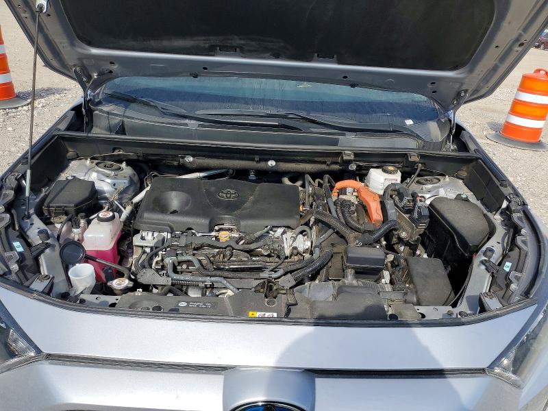 Снимка 11 от търг – 2022 TOYOTA RAV4 с VIN 4T3LWRFV7NU071069
