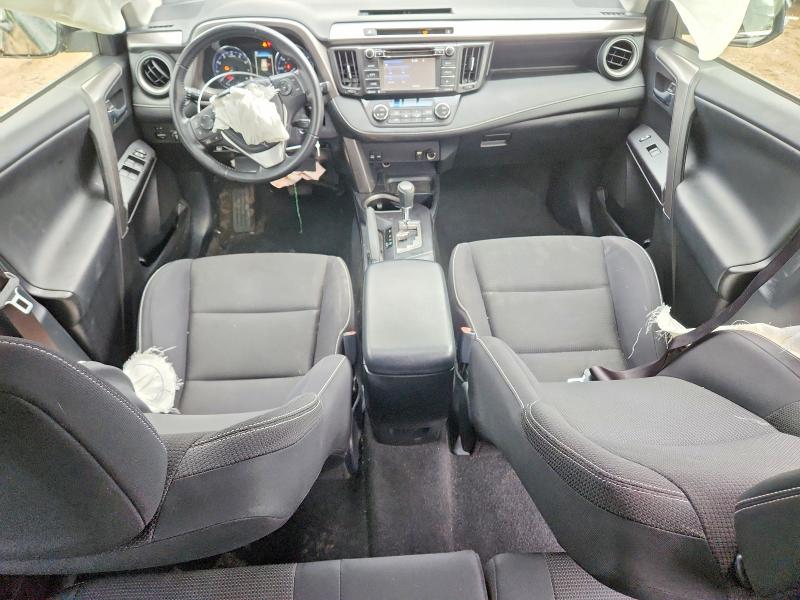 Photo 8 from auction – 2016 TOYOTA RAV4 with VIN JTMRFREV4GJ096301