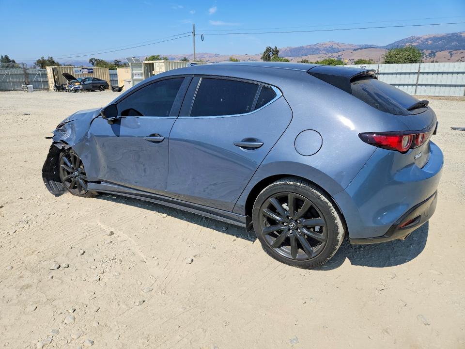 Photo 2 from auction – 2022 MAZDA 3 with VIN JM1BPALL9N1511448