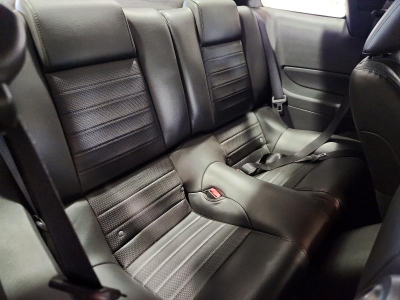 Photo 10 from auction – 2005 FORD MUSTANG with VIN 1ZVFT82H055151317