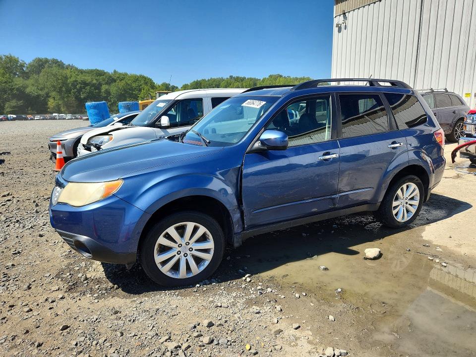 SUBARU FORESTER 2012 with VIN JF2SHBEC9CH437177 - Photo from auction