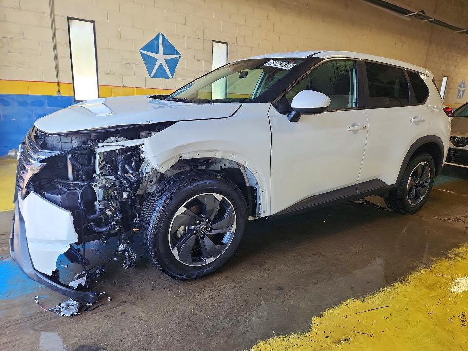 NISSAN ROGUE 2025 with VIN 5N1BT3BB3SC765880 - Photo from auction