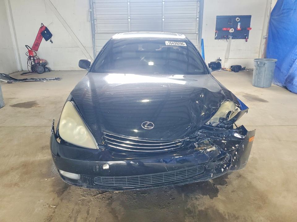 Foto 5 de la subasta – 2003 LEXUS ES con VIN JTHBF30G930119237