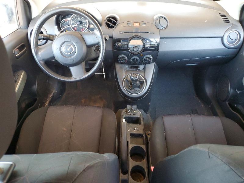 Photo 8 from auction – 2013 MAZDA MAZDA 2 with VIN JM1DE1KY4D0153885