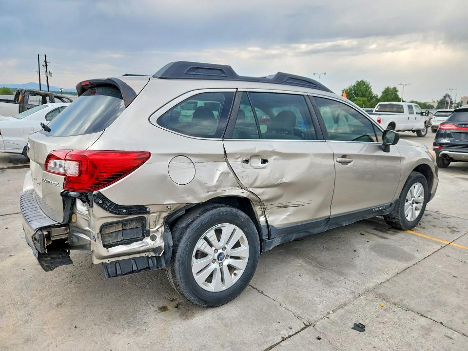 Photo 3 from auction – 2016 SUBARU OUTBACK with VIN 4S4BSBAC8G3276826