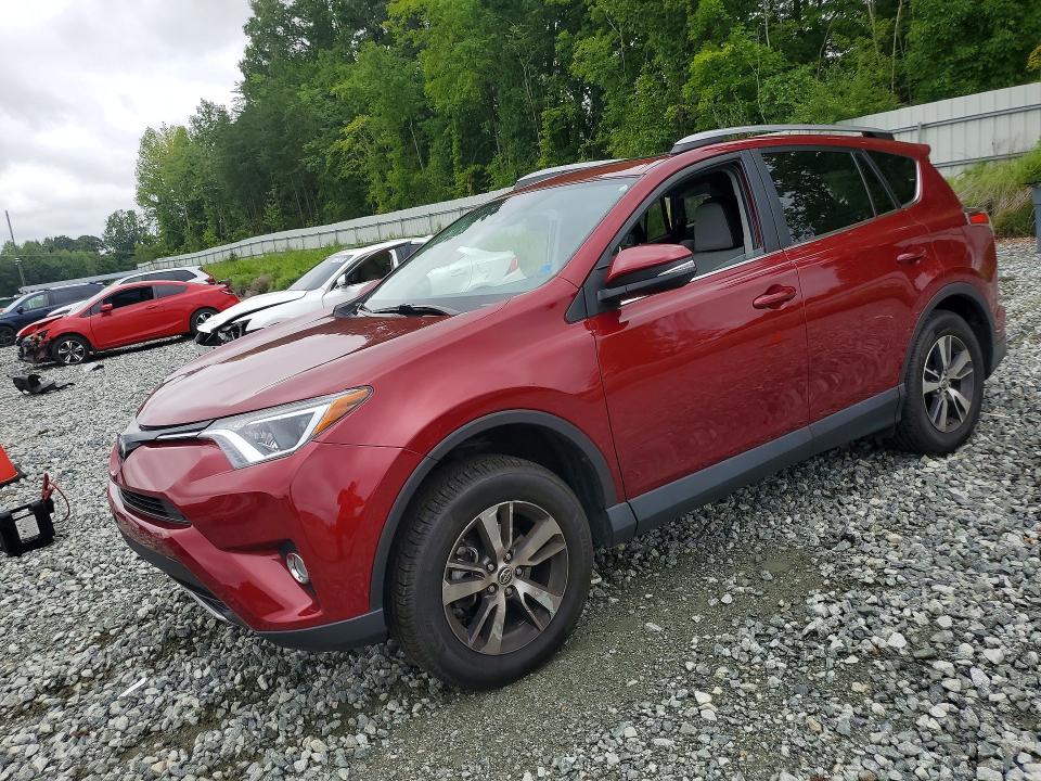 TOYOTA RAV4 2018 with VIN 2T3WFREV1JW453915 - Photo from auction