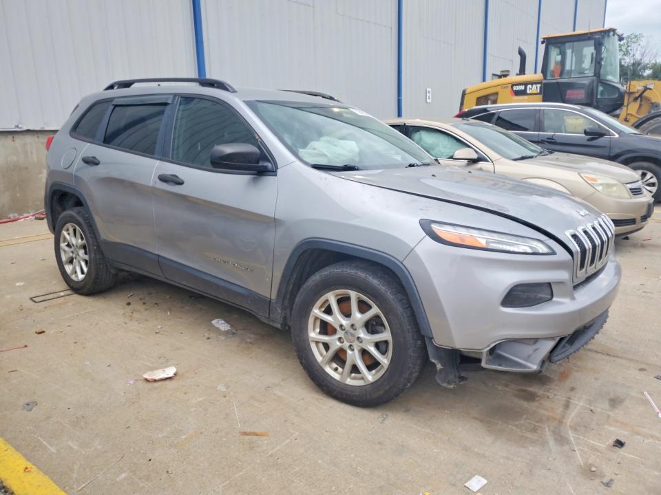 Photo 4 from auction – 2017 JEEP CHEROKEE with VIN 1C4PJMABXHW569434