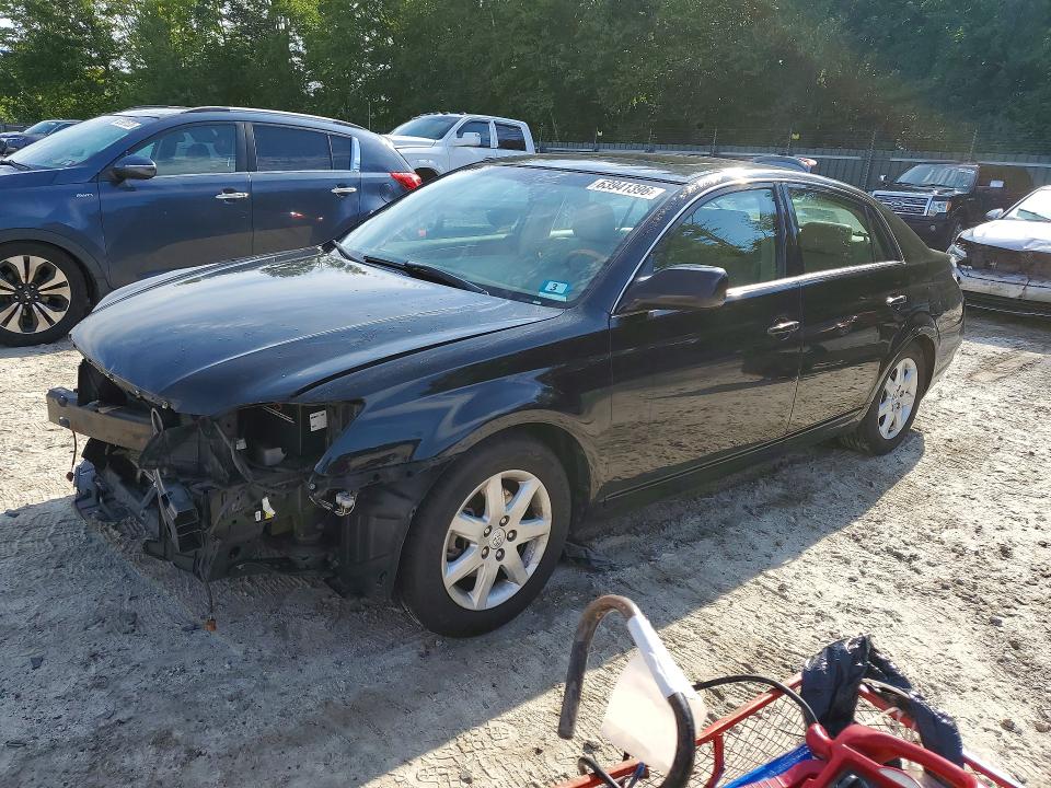 TOYOTA AVALON 2005 with VIN 4T1BK36B05U013937 - Photo from auction