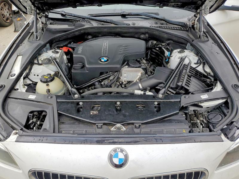 Photo 11 from auction – 2016 BMW 528 with VIN WBA5A5C54GG348275