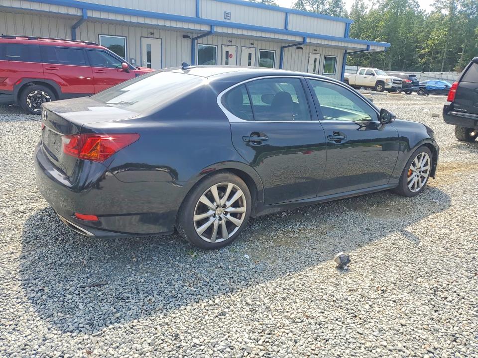 Photo 3 from auction – 2014 LEXUS GS with VIN JTHBE1BL0E5032057