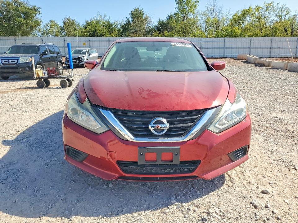 Zdjęcie 5 z aukcji – 2016 NISSAN ALTIMA z VIN 1N4AL3AP3GN321607