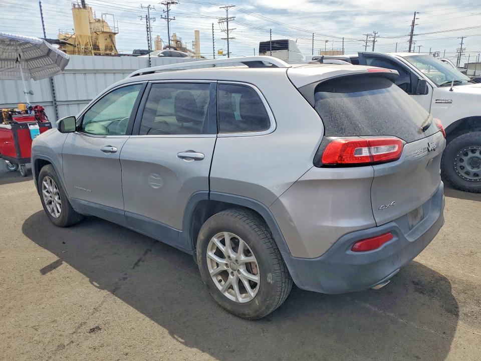 Photo 2 from auction – 2015 JEEP CHEROKEE with VIN 1C4PJMCB0FW733686