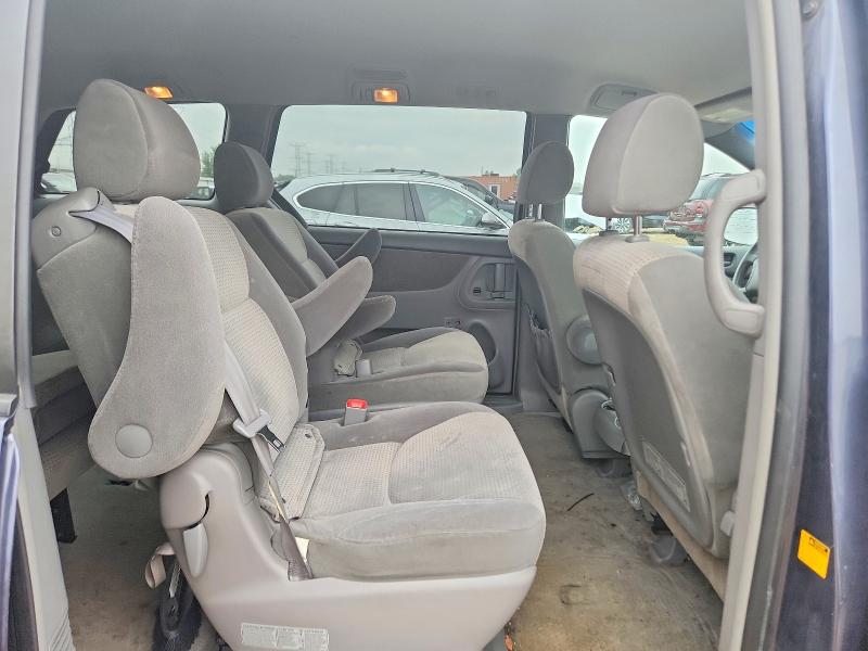 Photo 10 from auction – 2006 TOYOTA SIENNA with VIN 5TDZA23C26S565054