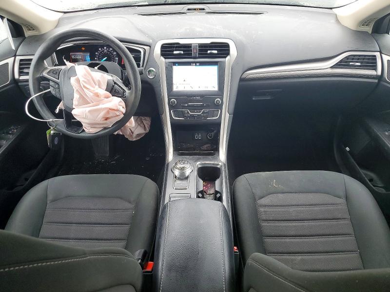 Photo 8 from auction – 2019 FORD FUSION with VIN 3FA6P0HDXKR244809
