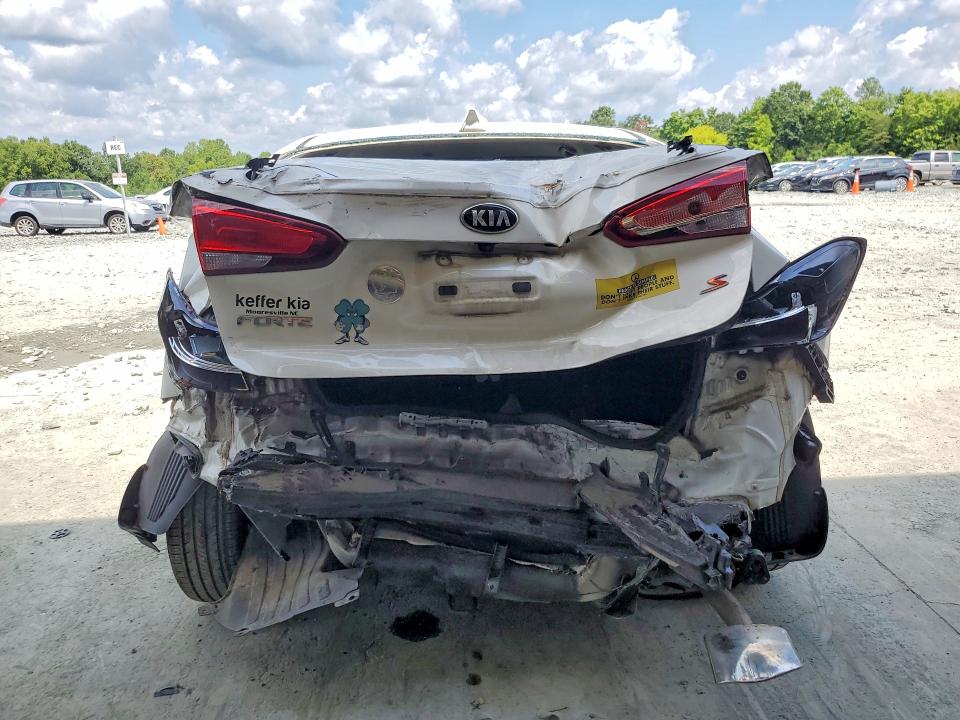 صورة رقم 6 من المزاد - 2018 KIA FORTE مع VIN 3KPFL4A7XJE239116
