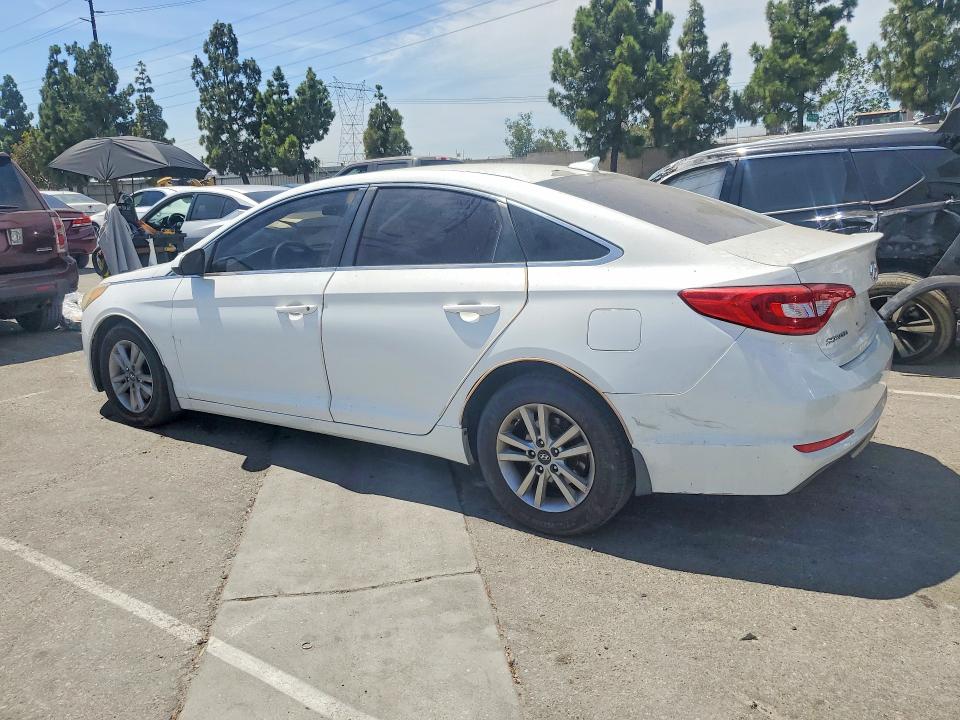 Photo 2 from auction – 2015 HYUNDAI SONATA with VIN 5NPE24AF2FH047312
