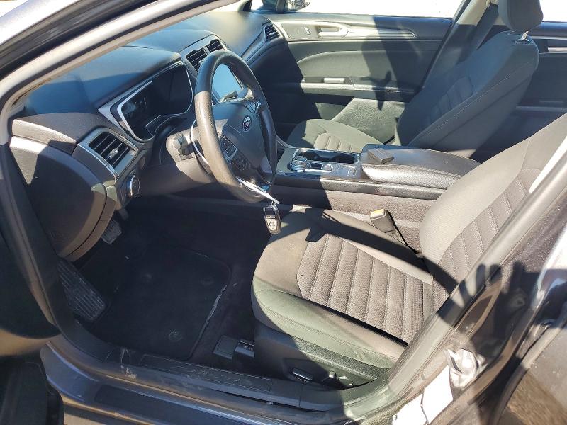 Photo 7 from auction – 2017 FORD FUSION with VIN 3FA6P0H73HR106855