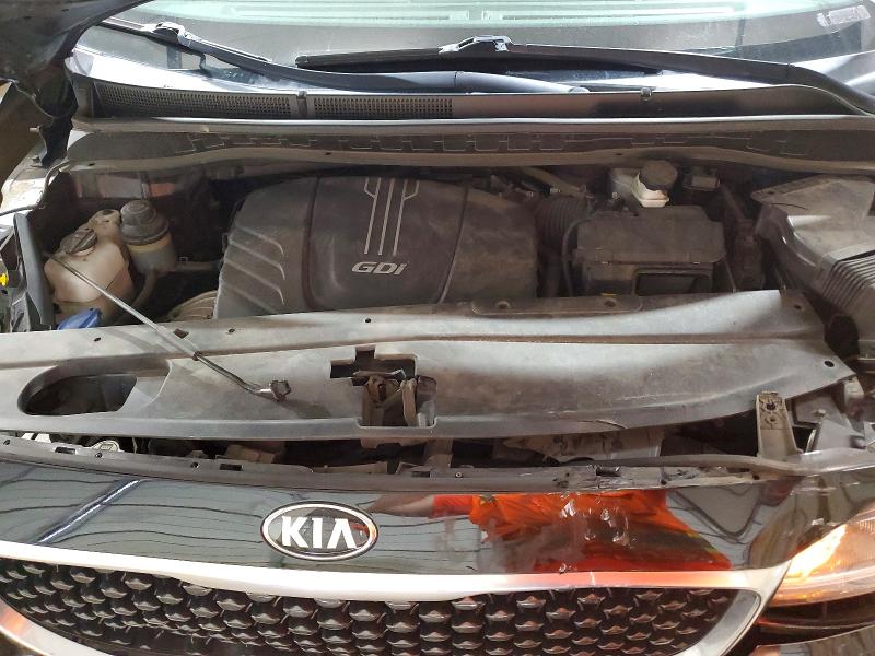 Photo 12 from auction – 2017 KIA SEDONA with VIN KNDMB5C17H6336220