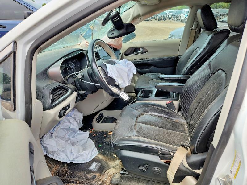 Photo 7 from auction – 2019 CHRYSLER PACIFICA with VIN 2C4RC1GG3KR686891