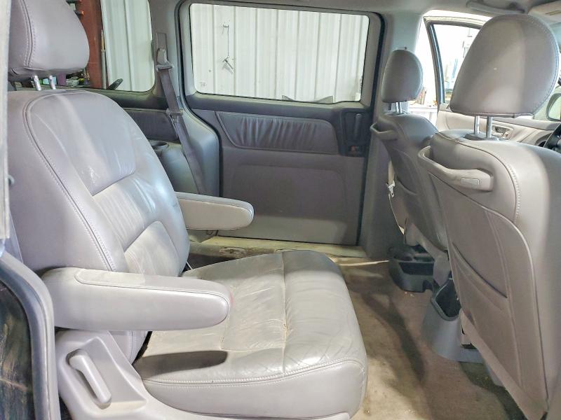 Photo 11 from auction – 2003 HONDA ODYSSEY with VIN 5FNRL18083B028935