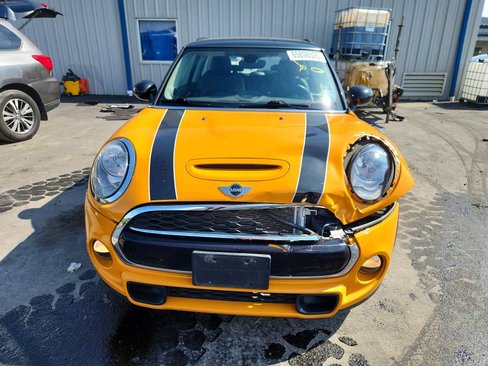 Photo 5 from auction – 2018 MINI COOPER with VIN WMWXP7C51J2A48817