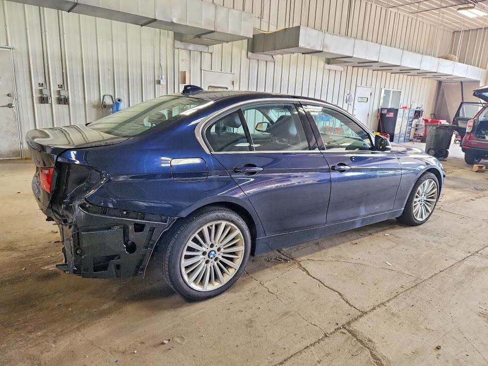 Photo 3 from auction – 2015 BMW 335 with VIN WBA3B9G51FNR99184