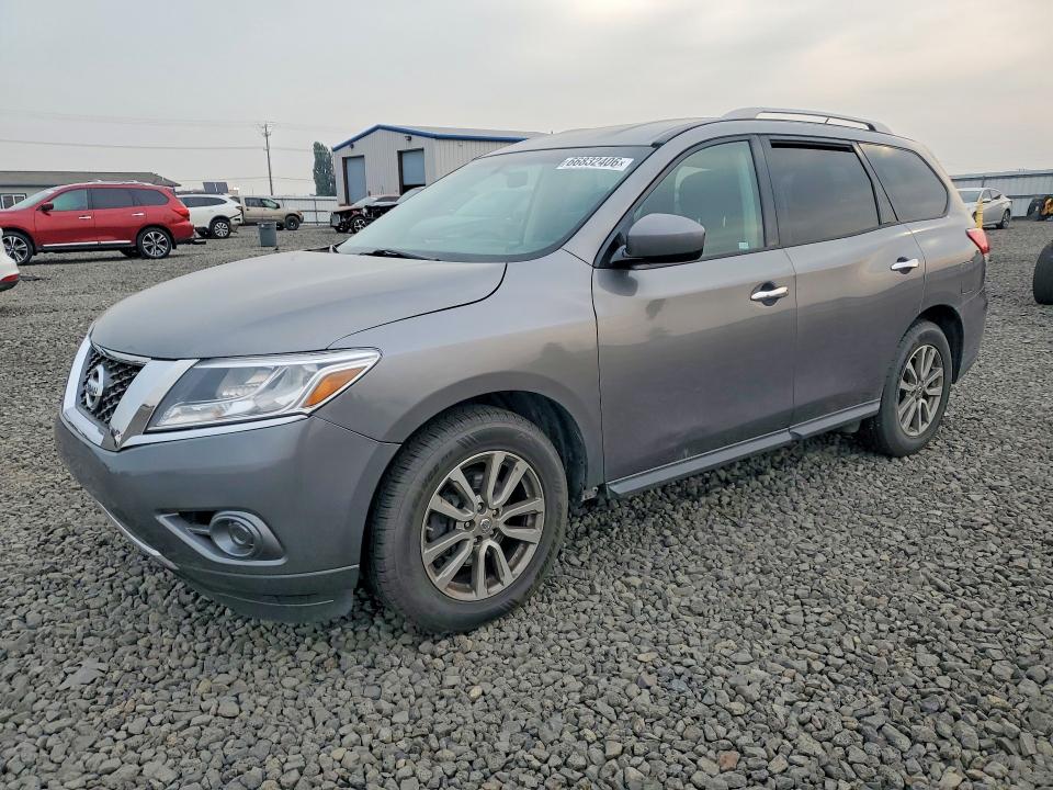 NISSAN PATHFINDER 2015 with VIN 5N1AR2MN2FC679977 - Photo from auction