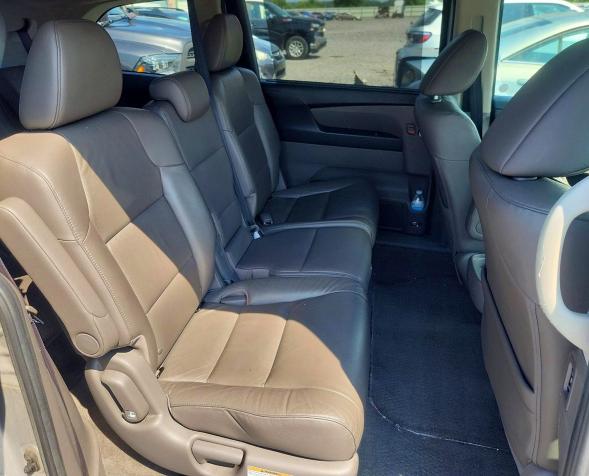 Photo 11 from auction – 2012 HONDA ODYSSEY with VIN 5FNRL5H68CB088564