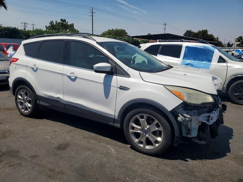 Zdjęcie 4 z aukcji – 2014 FORD ESCAPE z VIN 1FMCU0GX1EUB64700