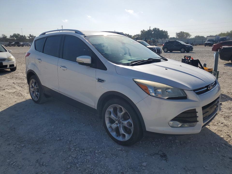 Photo 4 from auction – 2014 FORD ESCAPE with VIN 1FMCU0JX6EUC44471