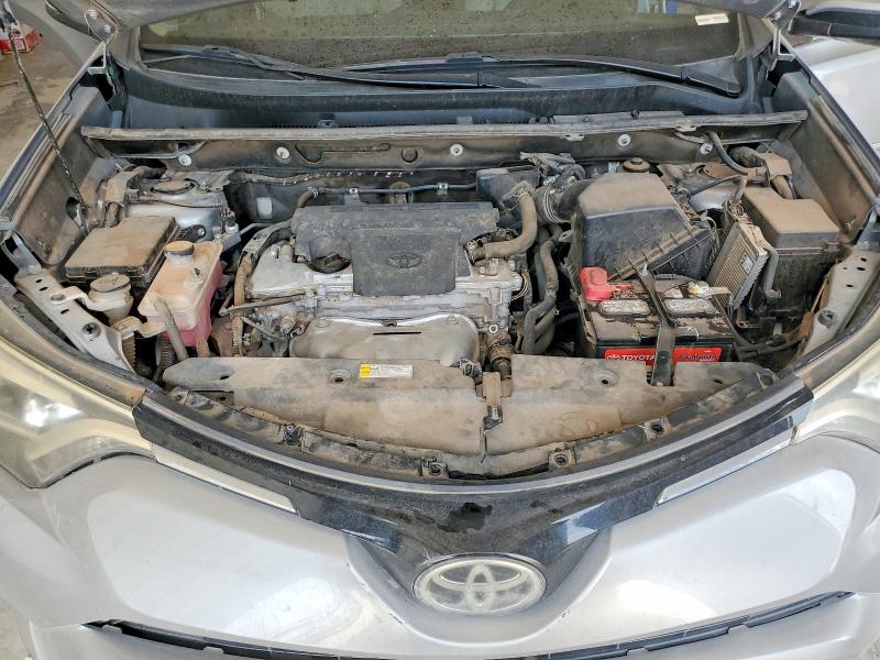 Photo 12 from auction – 2018 TOYOTA RAV4 with VIN 2T3DFREV3JW724450