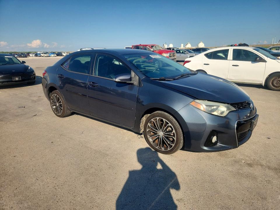 Photo 4 from auction – 2016 TOYOTA COROLLA with VIN 5YFBURHE2GP475652