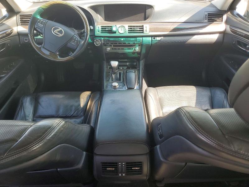 Photo 8 from auction – 2014 LEXUS LS with VIN JTHCL5EFXE5022496