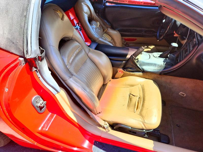 Photo 10 from auction – 2001 CHEVROLET CORVETTE with VIN 1G1YY32G115101794
