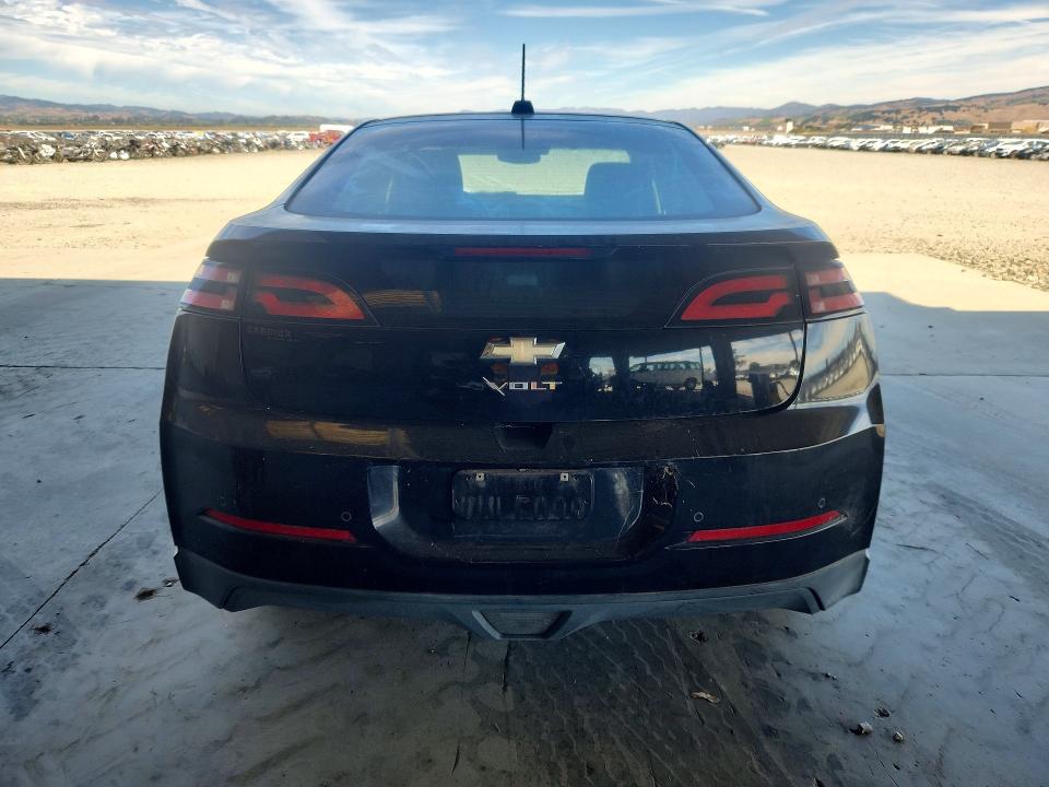 Photo 6 from auction – 2015 CHEVROLET VOLT with VIN 1G1RD6E4XFU133286