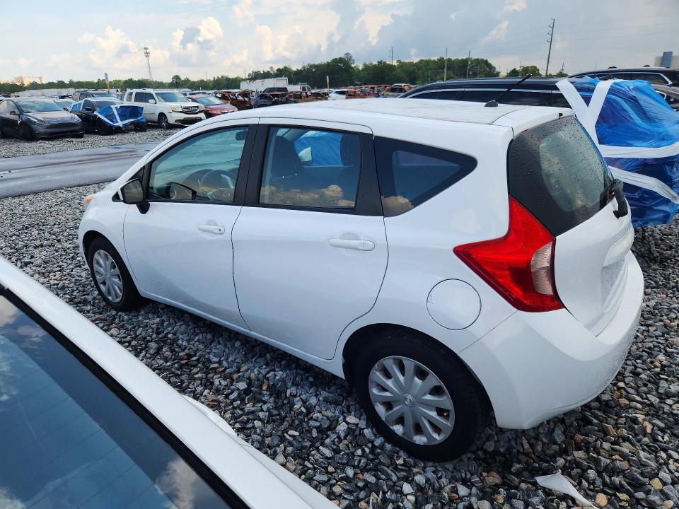 Photo 2 from auction – 2015 NISSAN VERSA NOTE with VIN 3N1CE2CPXFL398822