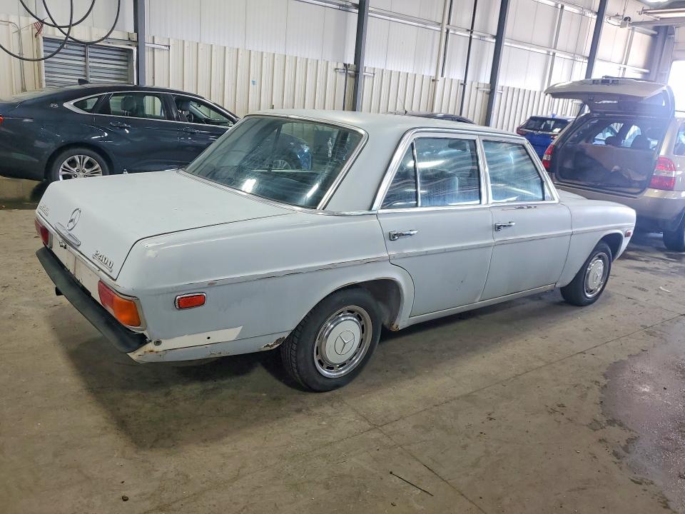 Photo 3 from auction – 1976 MERCURY SD4DR with VIN 11511710115885