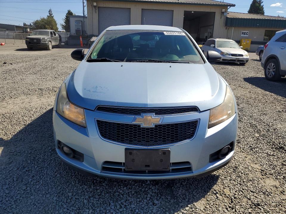 Photo 5 from auction – 2011 CHEVROLET CRUZE with VIN 1G1PC5SH6B7301820