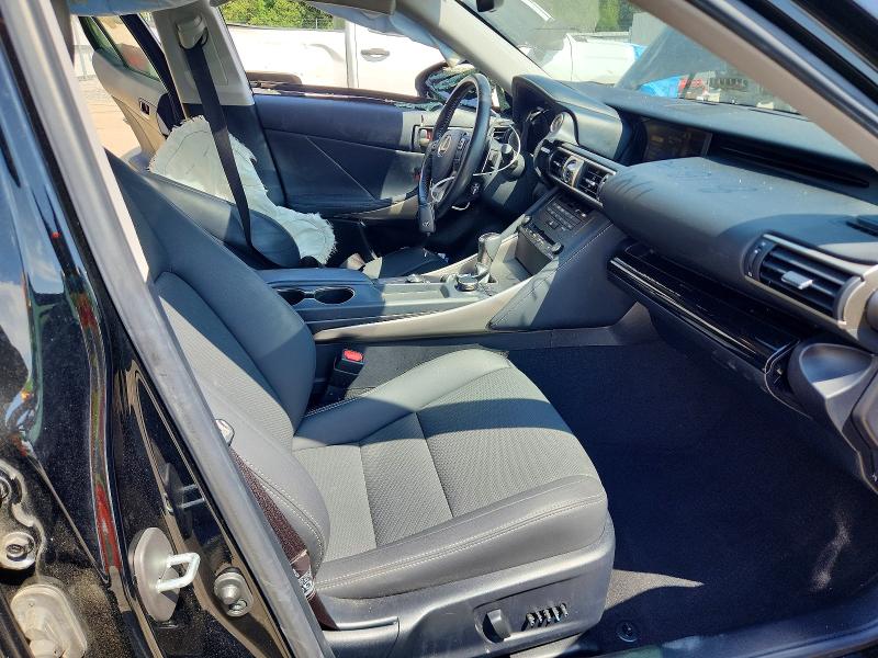 Photo 7 from auction – 2020 LEXUS IS with VIN JTHAA1D26L5106090