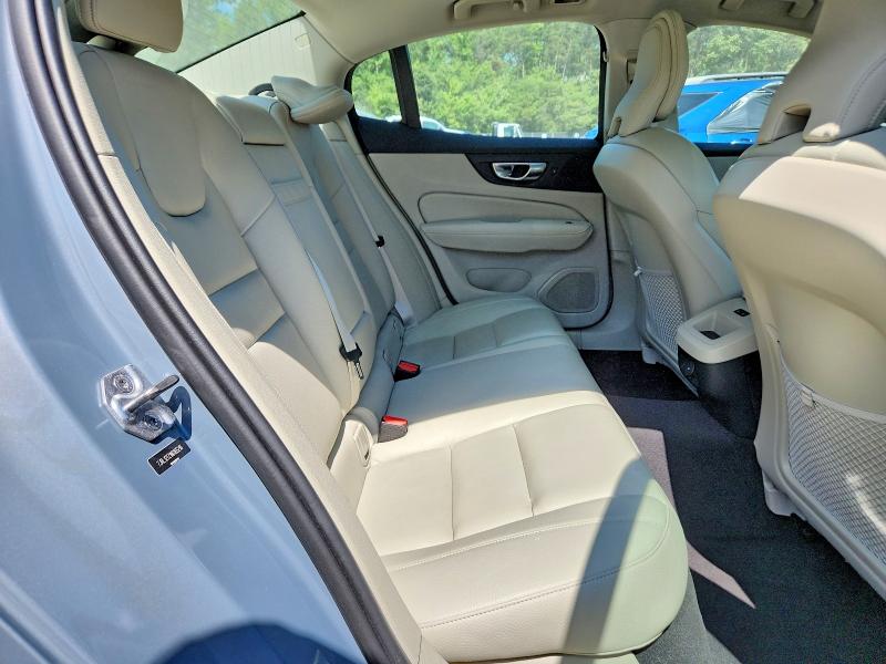 Foto 10 de la subasta – 2022 VOLVO S60 con VIN 7JRL12TZ1NG165216